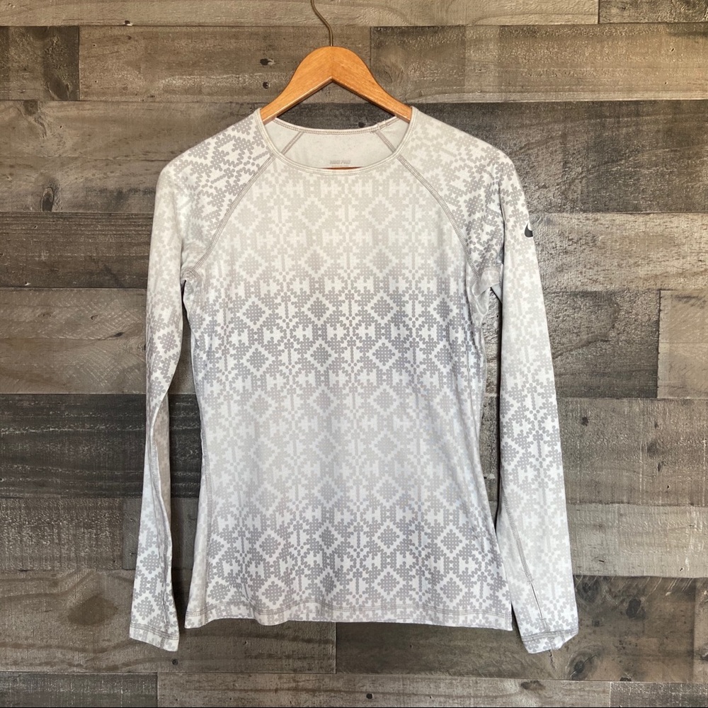 Nike Gray White Ombre Long Sleeve Active Shirt